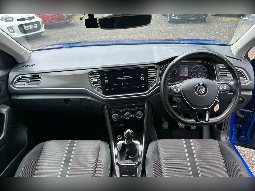 Volkswagen T-Roc 1.6 Tdi Se Euro 6 Ss YE19GTJ Blue #3