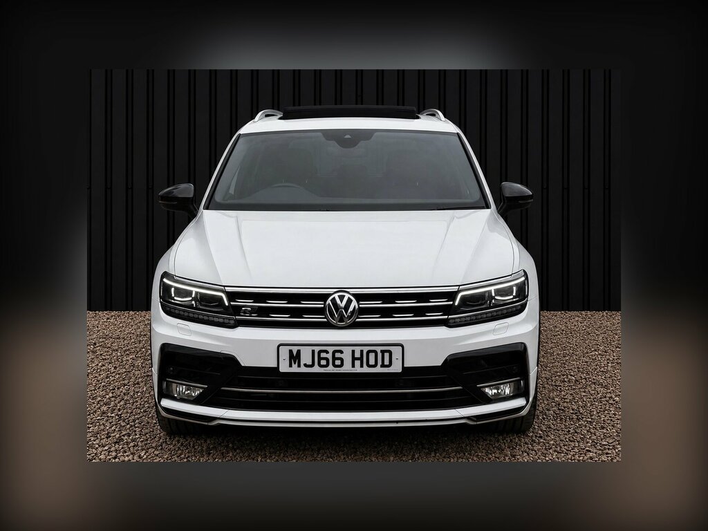 Volkswagen Tiguan 2.0 Tdi Bluemotion Tech R-line Dsg 4Motion Euro 6 MJ66HOD White #6