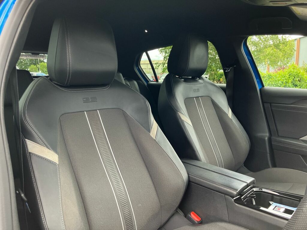 Vauxhall Astra 1.2L Gs Black #42