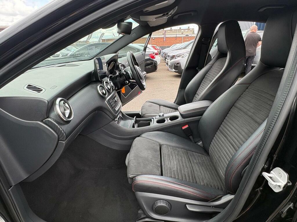 Mercedes-Benz A Class Hatchback 1.5 A180d Amg Line Executive 7G-dct Eu BJ67DUY Black #5