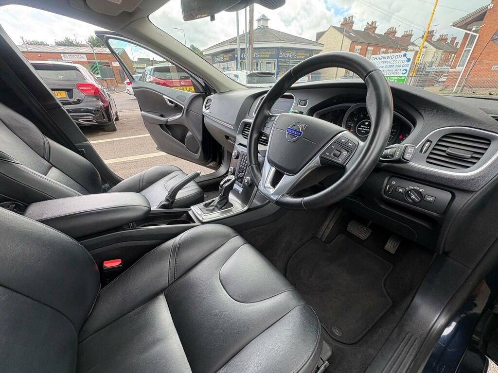 Volvo V40 Hatchback 2.0 D2 Se Lux Nav Euro 6 Ss Blue #3