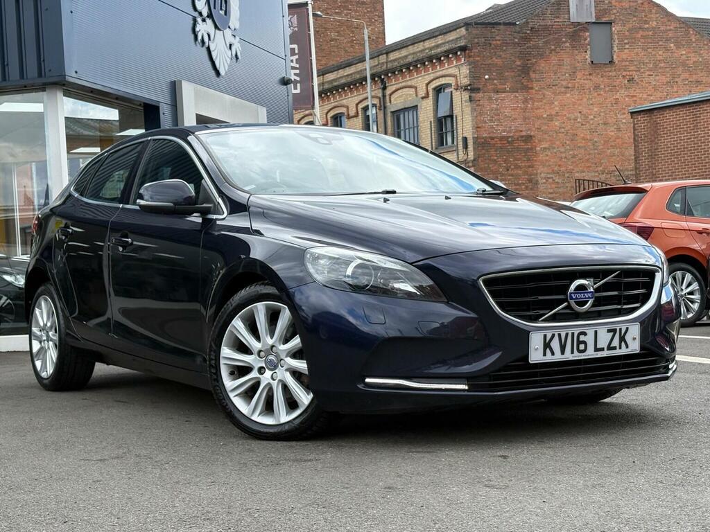 Volvo V40 Hatchback 2.0 D2 Se Lux Nav Euro 6 Ss Blue