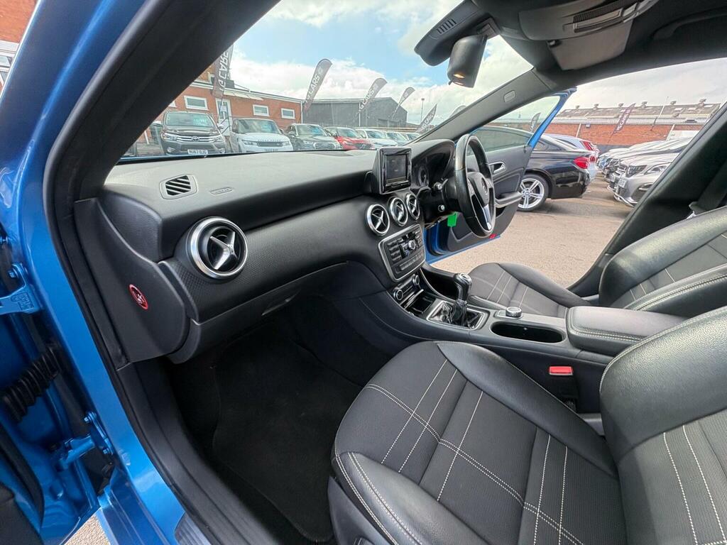 Mercedes-Benz A Class 1.5 A180 Cdi Sport Euro 5 Ss Blue #4