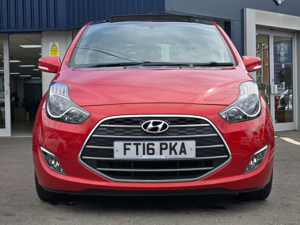Hyundai Ix20 Se Blue Drive White #7