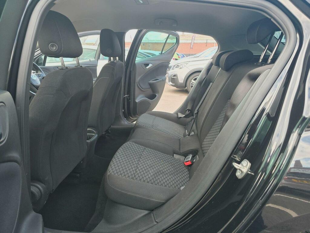 Vauxhall Astra Hatchback 1.4I Design Euro 6 201818 DU18XYY Black #4