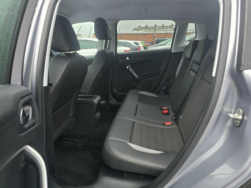 Peugeot 2008 1.2 Puretech Allure Euro 6 Grey #4