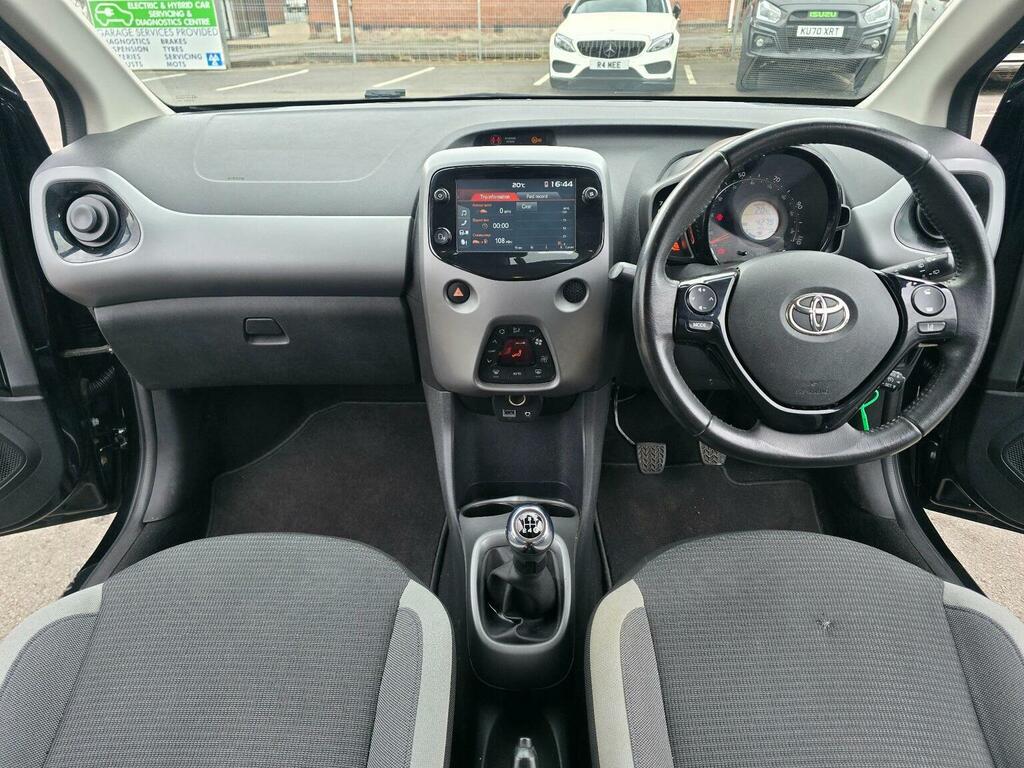 Toyota Aygo Hatchback 1.0 Vvt-i X-trend Euro 6 Safety Sen NA70MFN Black #2