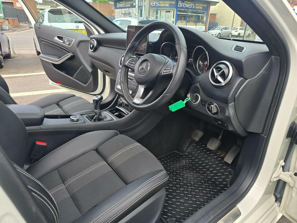 Mercedes-Benz A Class 2.1 A200d Sport Edition Plus Euro 6 Ss White #3