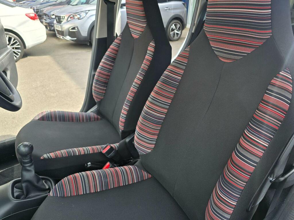 Citroen C1 1.2 Puretech Airscape Flair 82 Bhp White #53