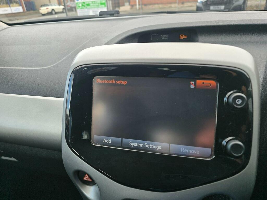 Citroen C1 1.2 Puretech Airscape Flair 82 Bhp White #62