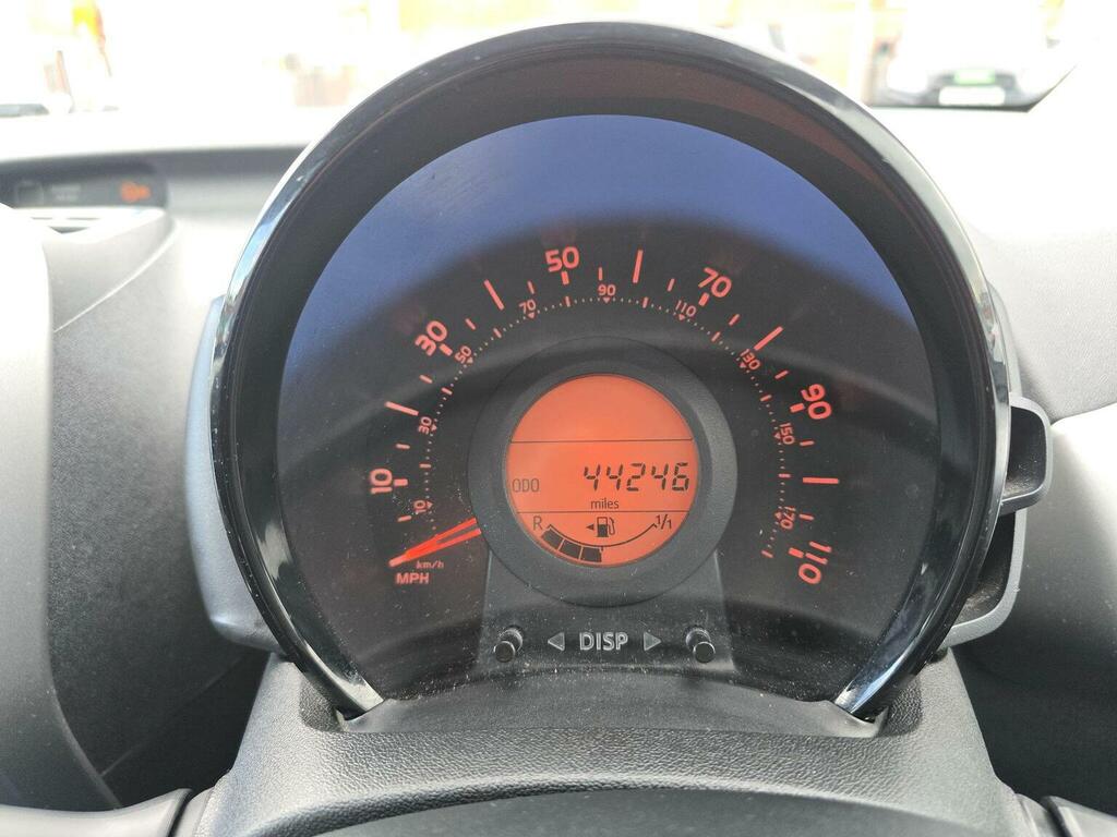 Citroen C1 1.2 Puretech Airscape Flair 82 Bhp White #54