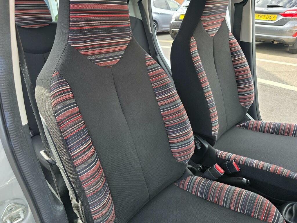 Citroen C1 1.2 Puretech Airscape Flair 82 Bhp White #52
