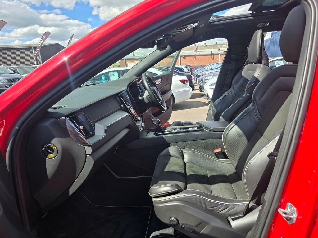 Volvo XC60 2.0 T5 R-design Pro Awd Euro 6 Ss Red #3
