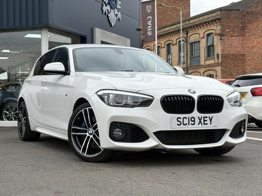 BMW 1 Series Hatchback 1.5 118I Gpf M Sport Shadow Edition Euro White