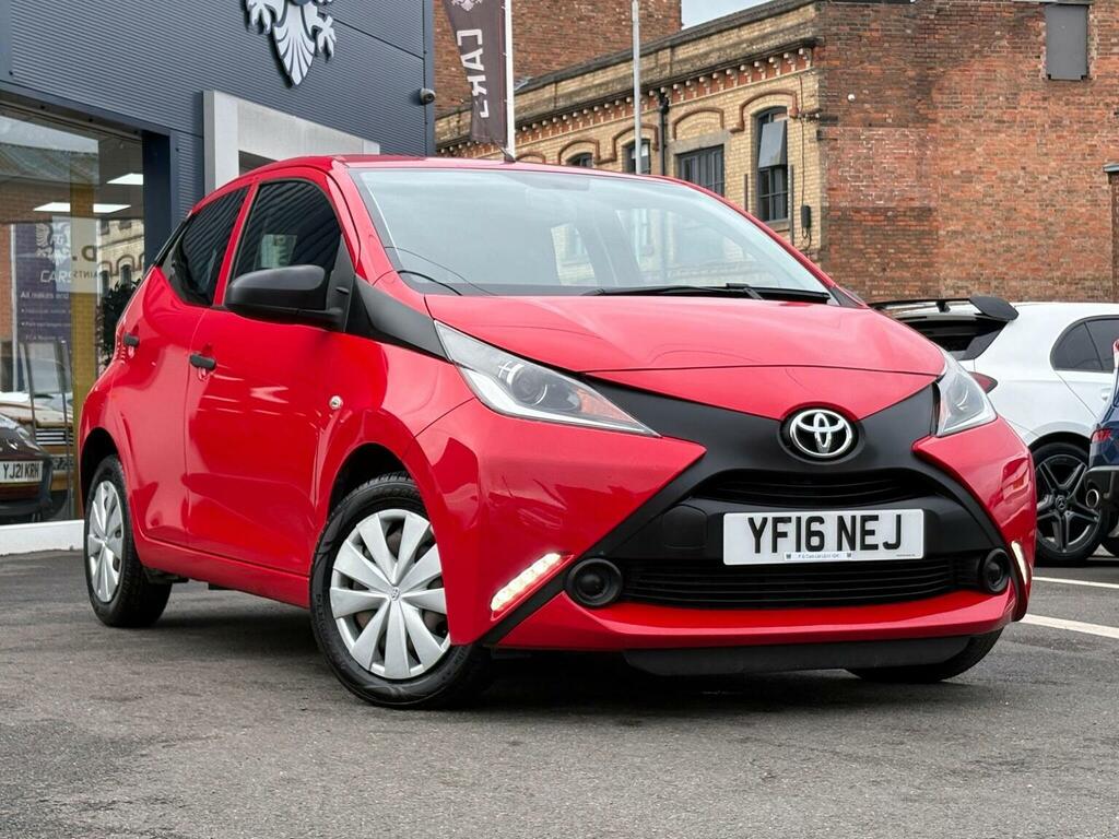 Toyota Aygo 1.0 Vvt-i X Euro 5 Euro 5 Red