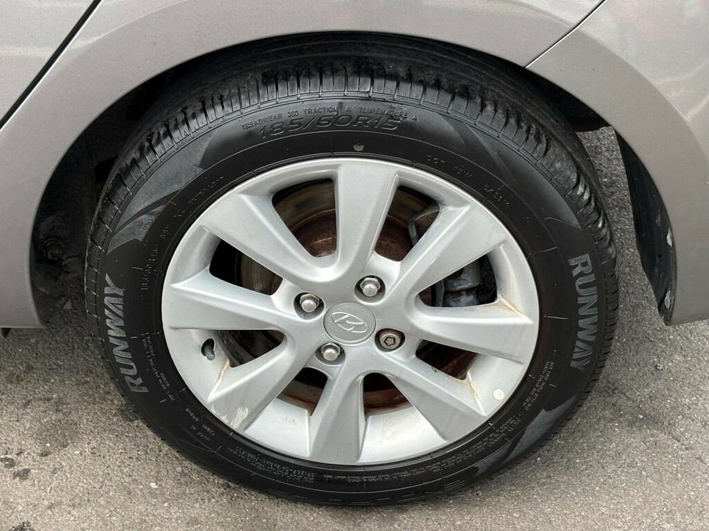 Hyundai I20 1.2 Active 84 Silver #30