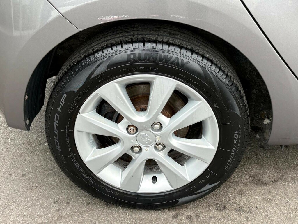 Hyundai I20 1.2 Active 84 Silver #33