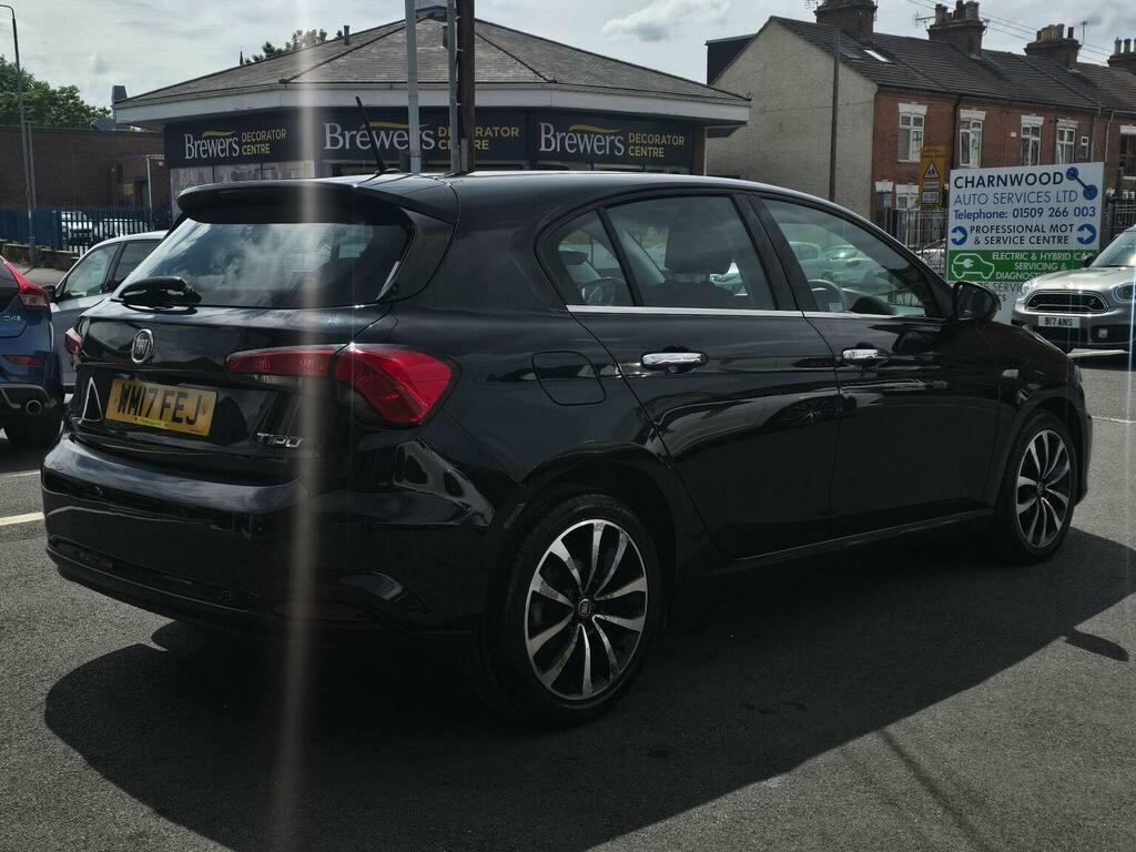 Fiat Tipo 2017 1.4 Mpi Easy Plus Hatchback White #8