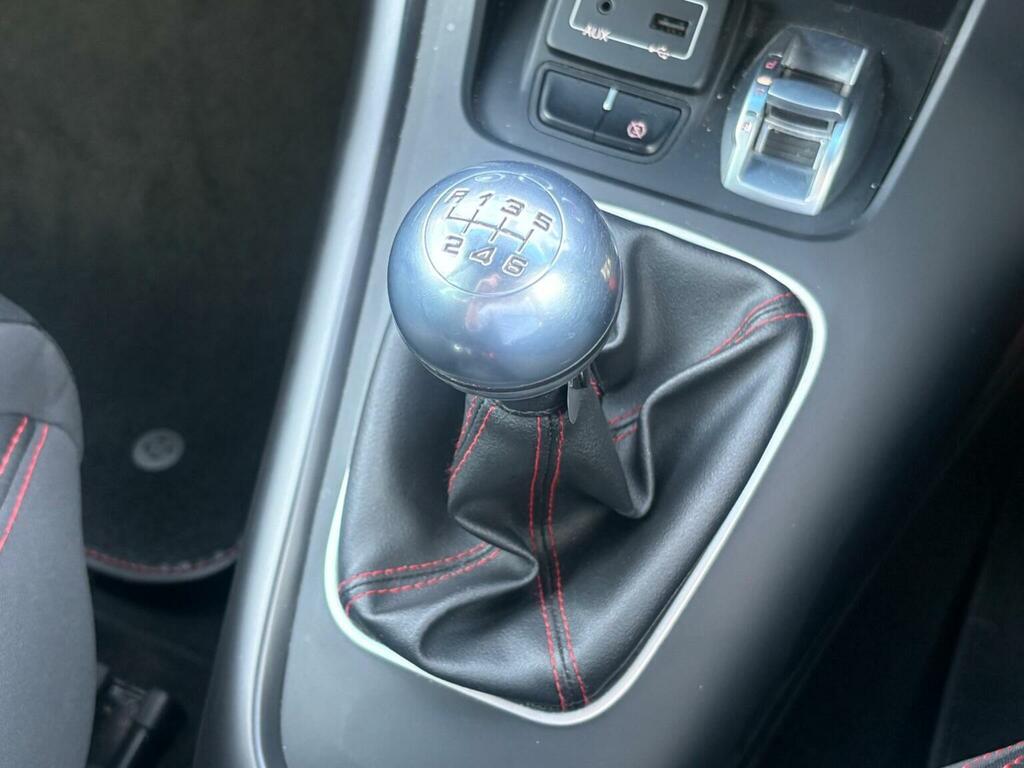 Alfa Romeo Giulietta Hatchback Tb Red #21