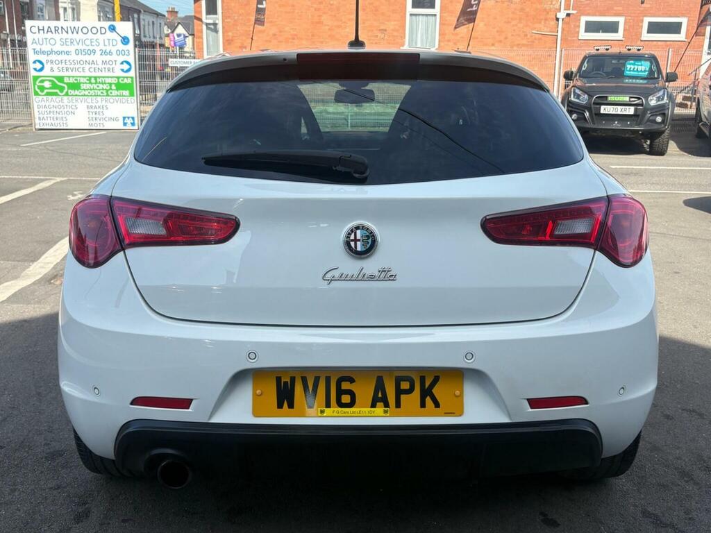 Alfa Romeo Giulietta Hatchback Tb Red #8