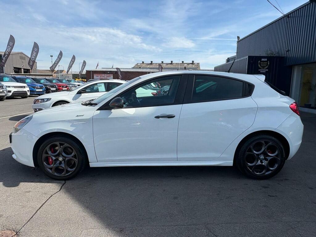 Alfa Romeo Giulietta Hatchback 1.4 Tb Multiair Sprint Speciale Euro 6 White #4