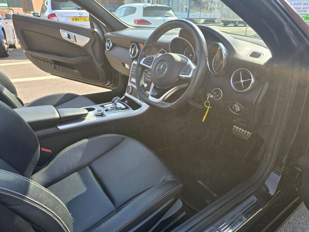 Mercedes-Benz SLC Convertible 2.0 Slc200 Amg Line G-tronic Euro 6 S Black #2
