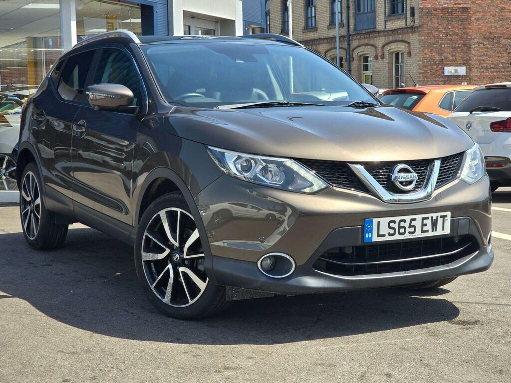 Nissan Qashqai Suv 1.5 Dci Tekna 2Wd Euro 6 Ss 201565 Beige