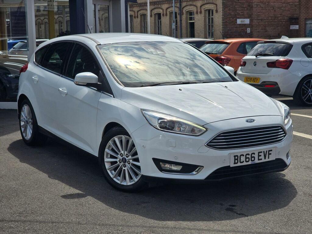 Ford Focus 1.5 Tdci Titanium X Euro 6 Ss White #5
