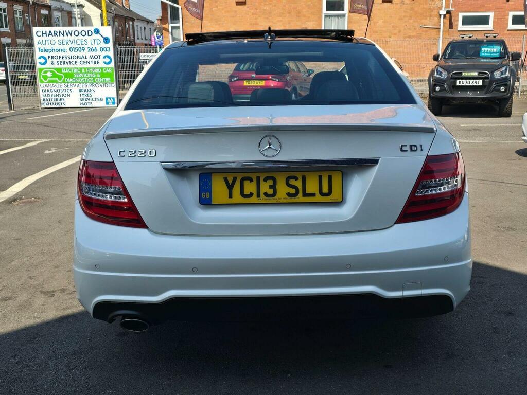 Mercedes-Benz C Class 2.1 C220 Cdi Blueefficiency Executive Se G-tronic Black #11