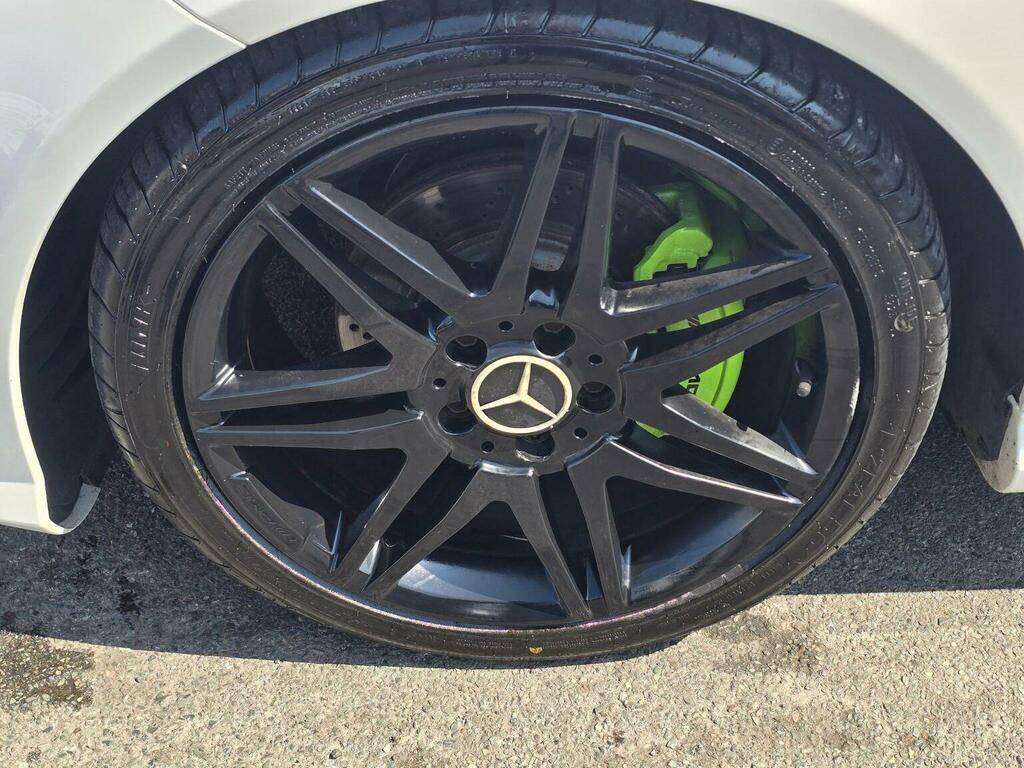 Mercedes-Benz C Class 2.1 C220 Cdi Blueefficiency Executive Se G-tronic Black #32