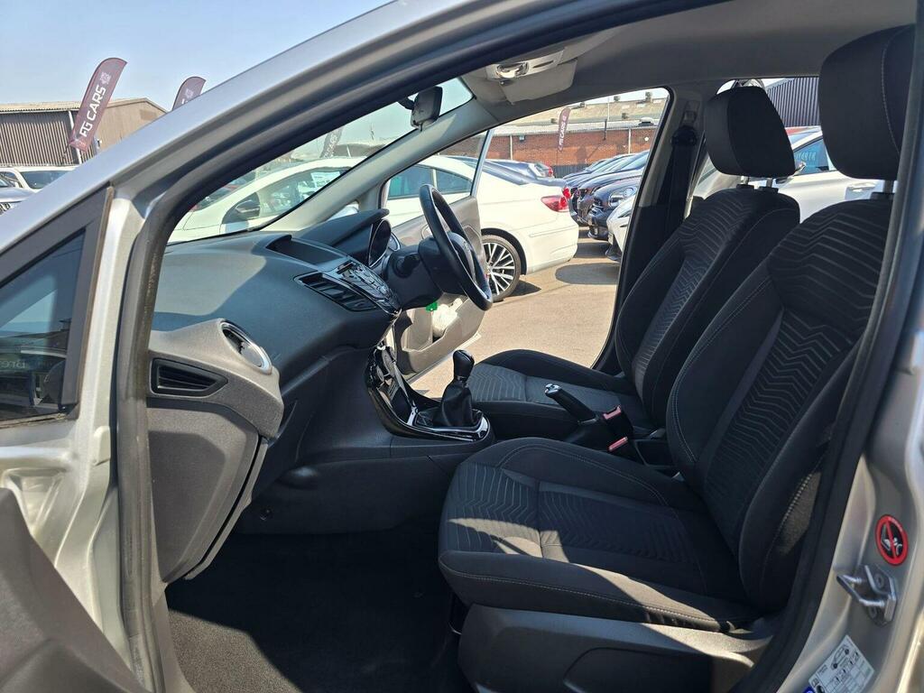 Ford Fiesta 1.25 Zetec Euro 5 Silver #5