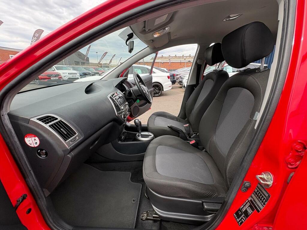 Hyundai I20 1.4 Active Euro 5 Red #5