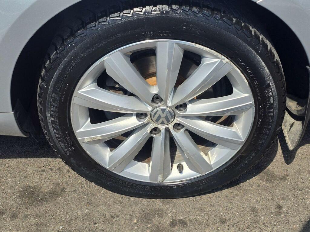Volkswagen Passat 2.0 Tdi Bluemotion Tech Highline Estate Blue #33