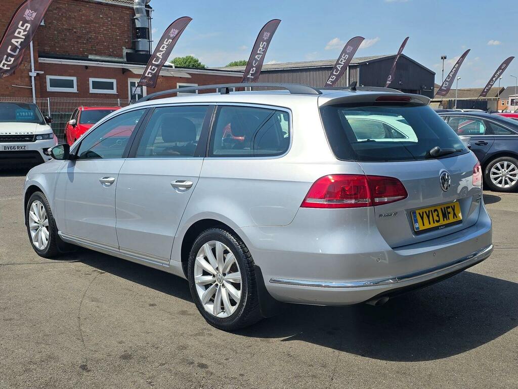 Volkswagen Passat 2.0 Tdi Bluemotion Tech Highline Estate Blue #10