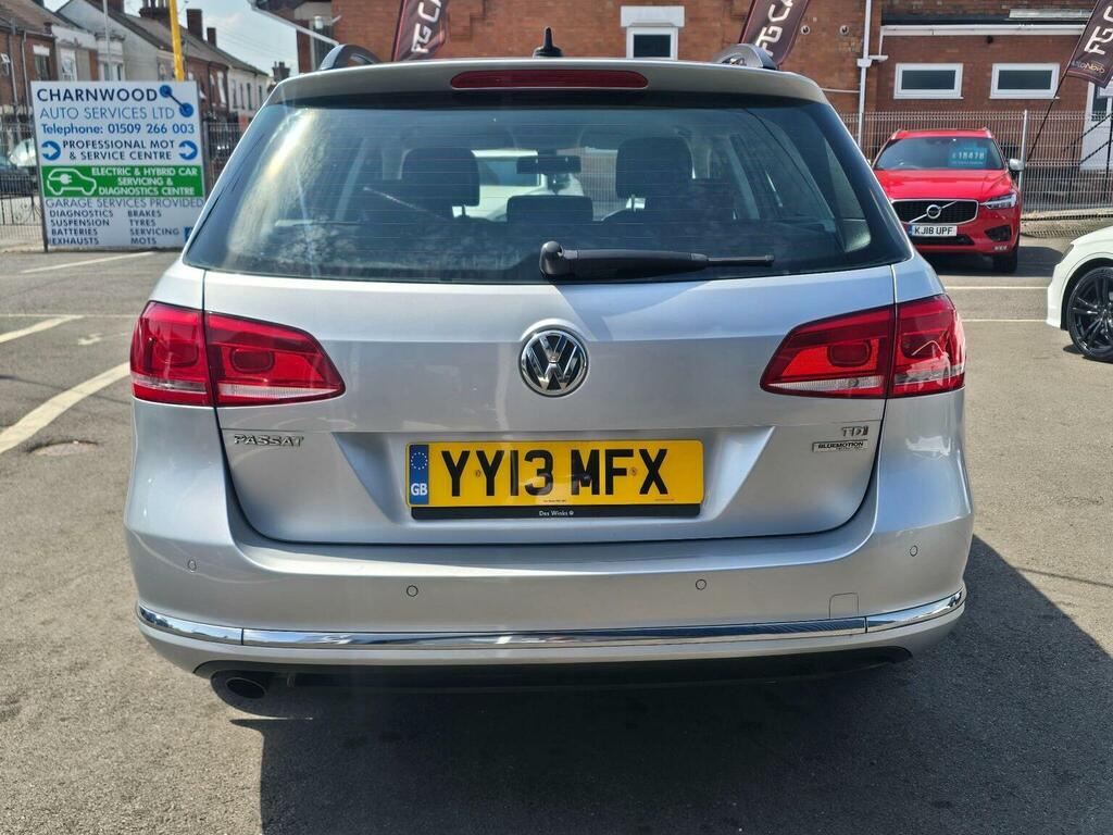 Volkswagen Passat 2.0 Tdi Bluemotion Tech Highline Estate Blue #12