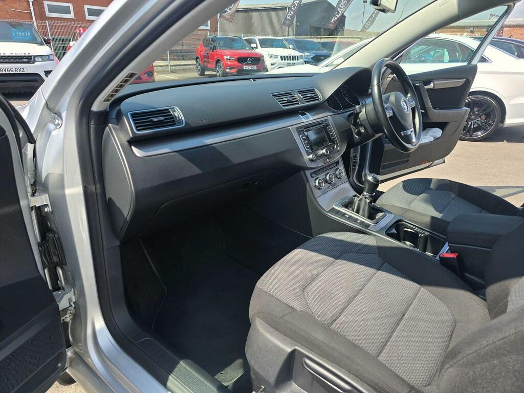 Volkswagen Passat 2.0 Tdi Bluemotion Tech Highline Estate Blue #14