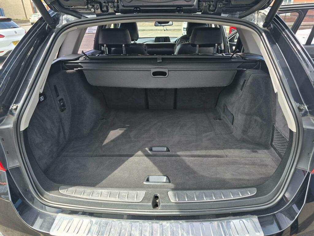 BMW 3 Series 3.0 330D Xdrive Luxury 255 Bhp Grey #13