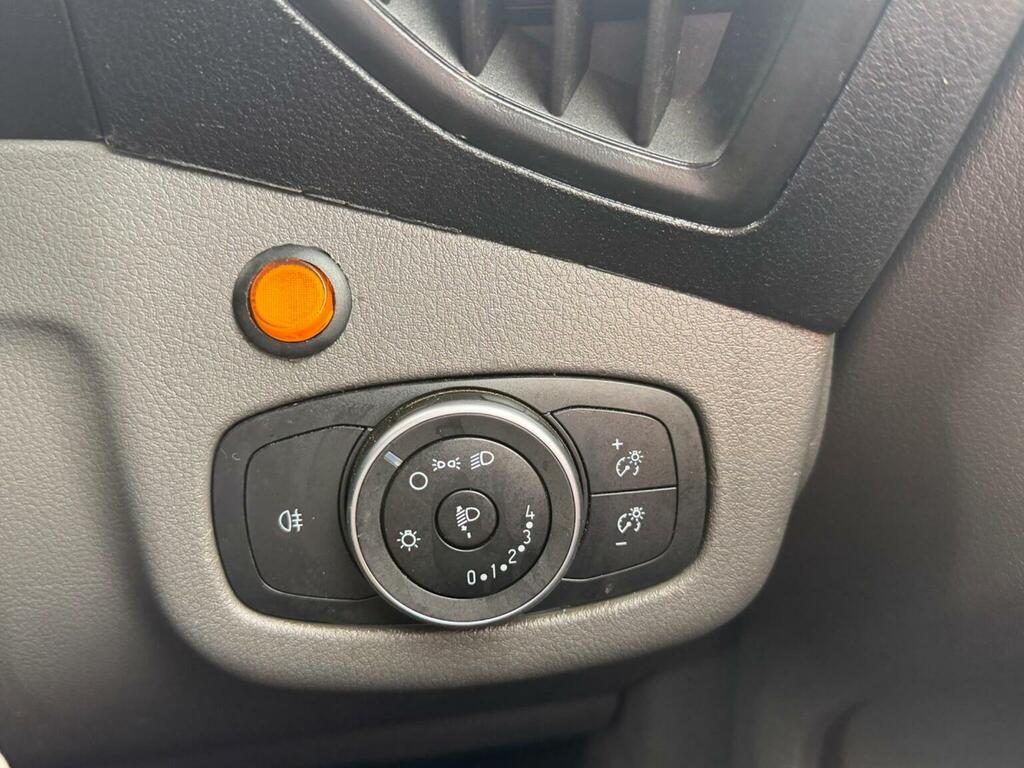 Ford Transit Connect Connect 1.5 200 Ecoblue Limited Panel Van Dies Silver #87