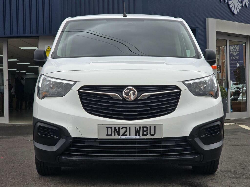 Vauxhall Combo 1.5 Turbo D 2300 Dynamic L2 H1 Euro 6 White #6