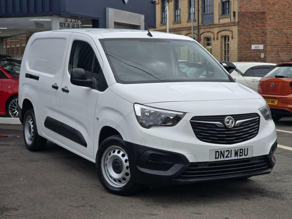 Vauxhall Combo 1.5 Turbo D 2300 Dynamic L2 H1 Euro 6 White #5