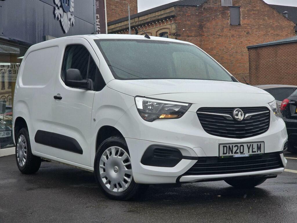 Vauxhall Combo 1.6 Turbo D 2300 Sportive L1 H1 Euro 6 Ss White
