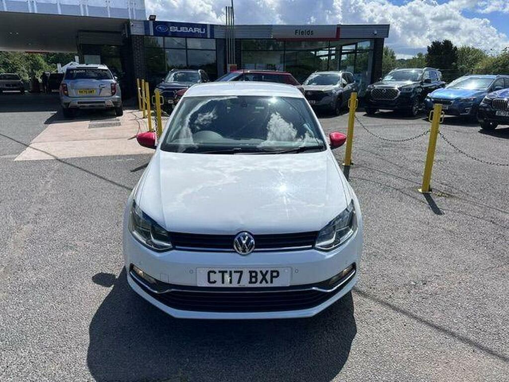 Volkswagen Polo Hatchback 1.2 Tsi Beats Euro 6 Ss 201717 CT17BXP White #2
