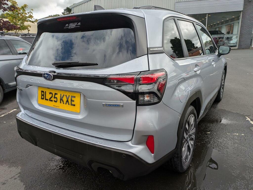 Subaru Forester 2.0I E-boxer Touring Lineartronic Green #7