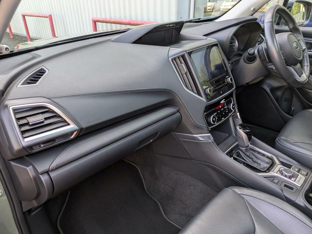 Subaru Forester 2.0I E-boxer Xe Premium Lineartronic Silver #10