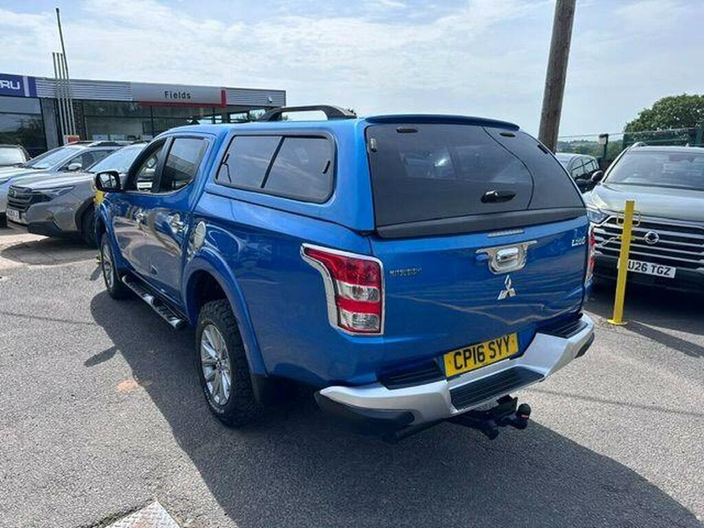 Mitsubishi L200 2.4L Dc Barbarian Black #13