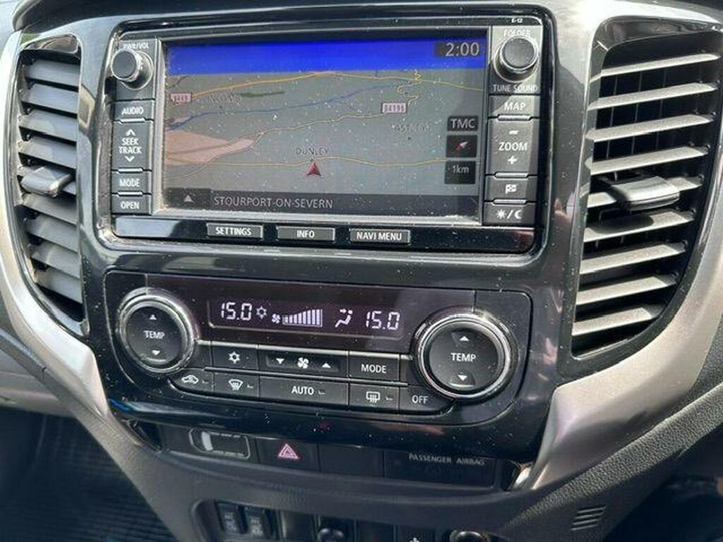 Mitsubishi L200 2.4L Dc Barbarian Black #7