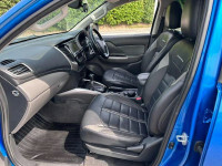 Mitsubishi L200 2.4L Dc Barbarian Black #18
