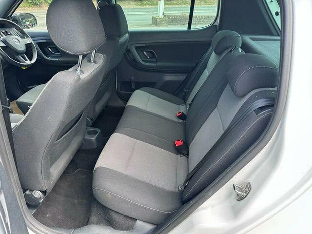Skoda Fabia 1.6 Tdi Monte Carlo Euro 5 White #6
