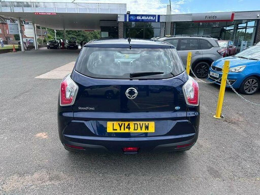 SsangYong Tivoli Elx Black #14