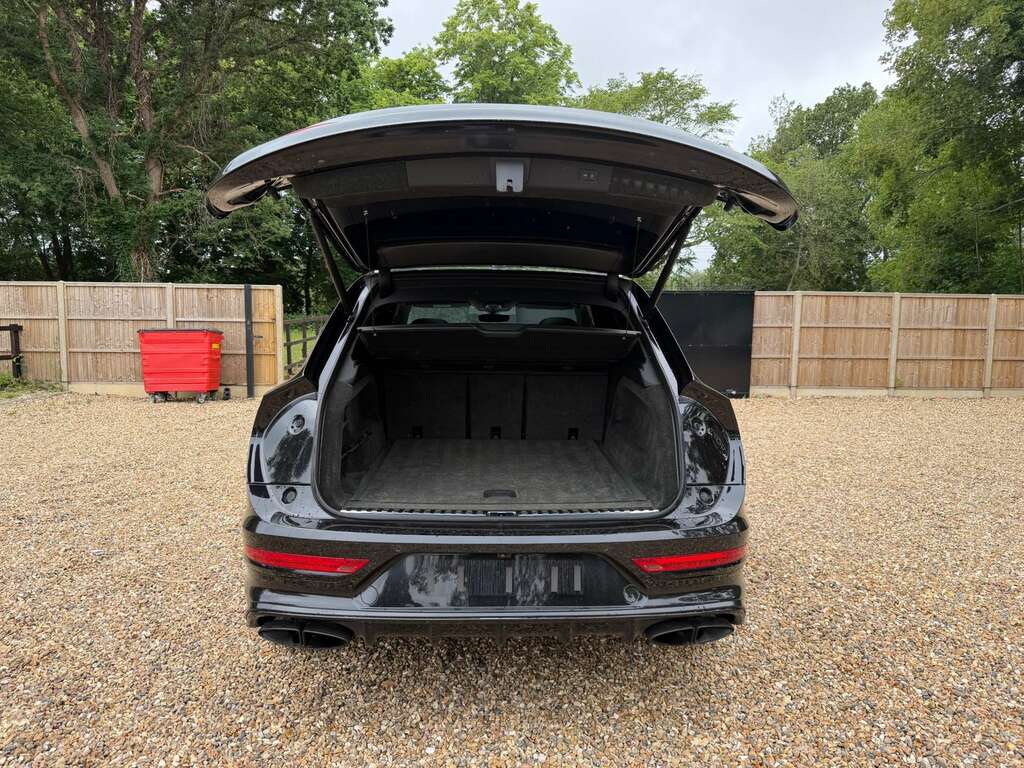 Bentley Bentayga 4.0 V8 Suv 4Wd Euro 6 Ss 550 P B9SBO Black #3